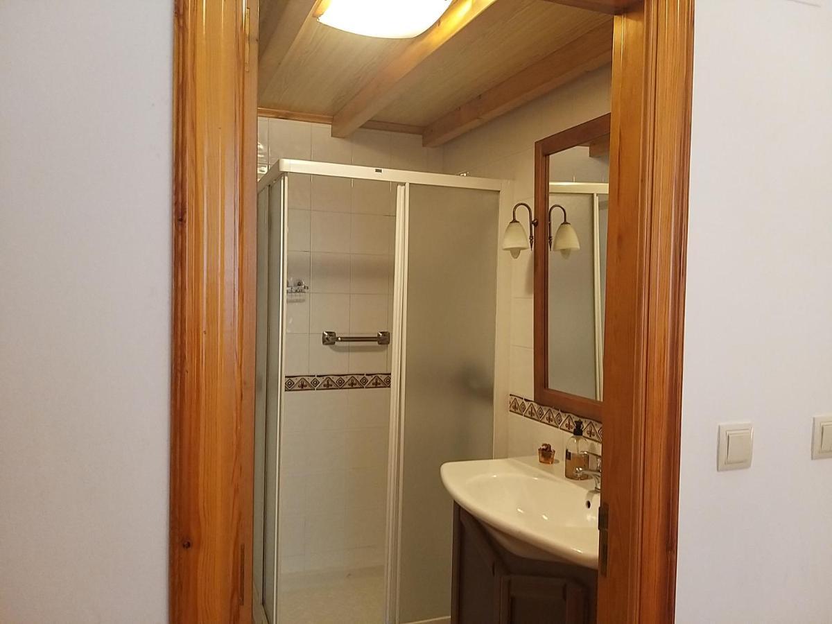 Apartamento Con Pequeno Jardin En El Centro Ferrol Esterno foto