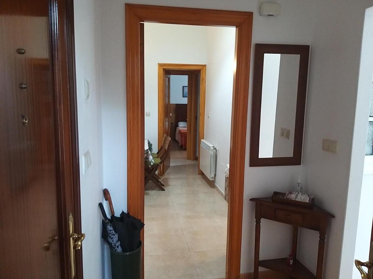 Apartamento Con Pequeno Jardin En El Centro Ferrol Esterno foto